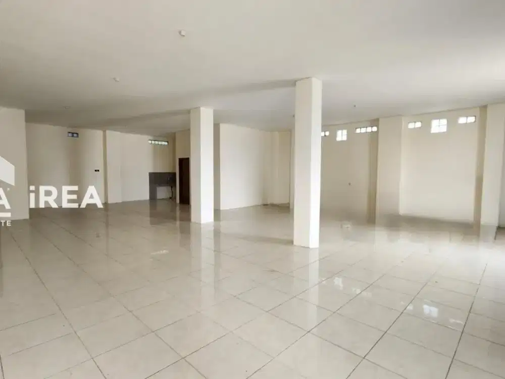 DIJUAL RUANG USAHA DI PALUR DEKAT STASIUN PALUR, TERMINAL PALUR, PALUR PLAZA