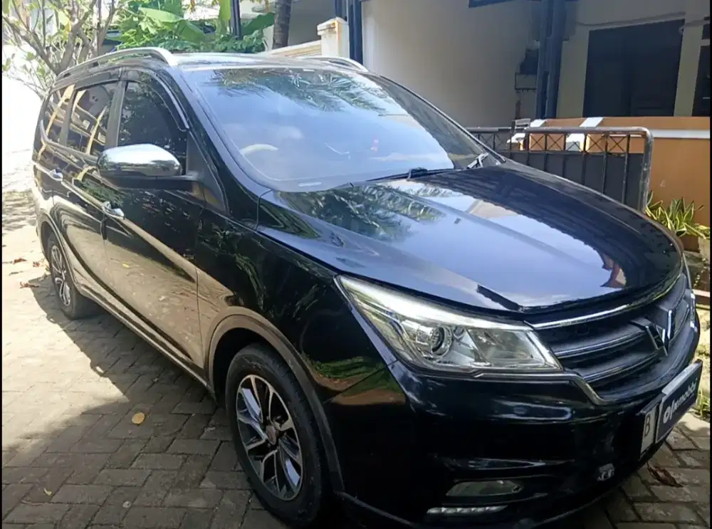 Wuling cortez 2018 type C matic  banyak upgrade