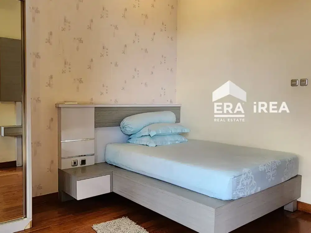 DIJUAL RUMAH MEWAH DI SOLO BATURAN COLOMADU DEKAT SUPERINDO JAJAR