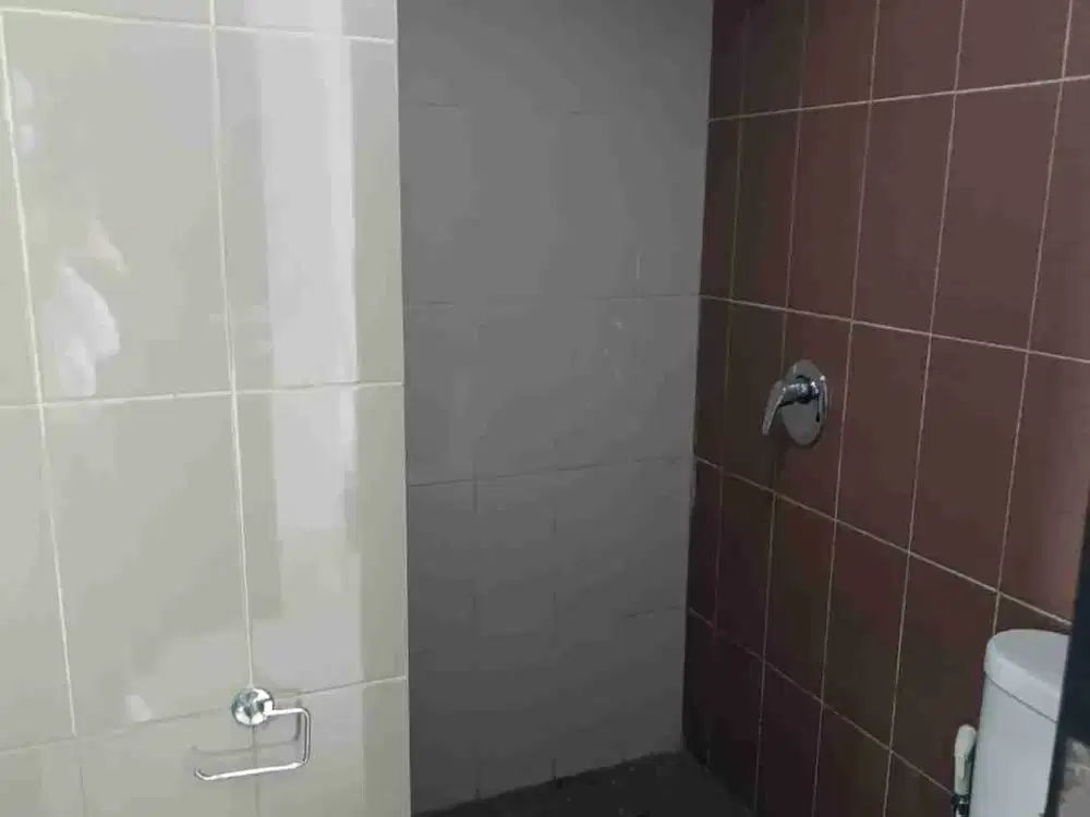 DIJUAL BU APARTEMENT ATLANTA RESIDENCE DEPOK KONDISI UNIT TERAWAT MASIH BARU