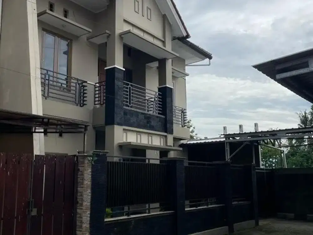 Rumah 2 Lantai Strategis di Sariharjo Sleman Dekat Pusat Bisnis & Kuliner