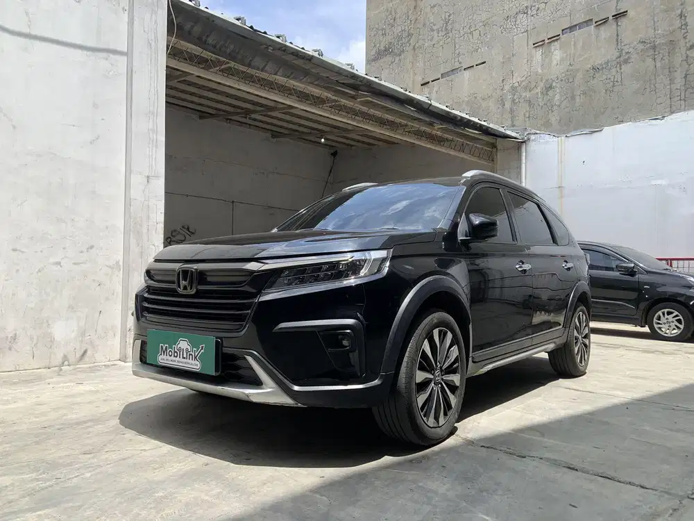 BRV PRESTIGE 2022 SPECIAL CINDITION - TDP MINIM, BERGARANSI!!