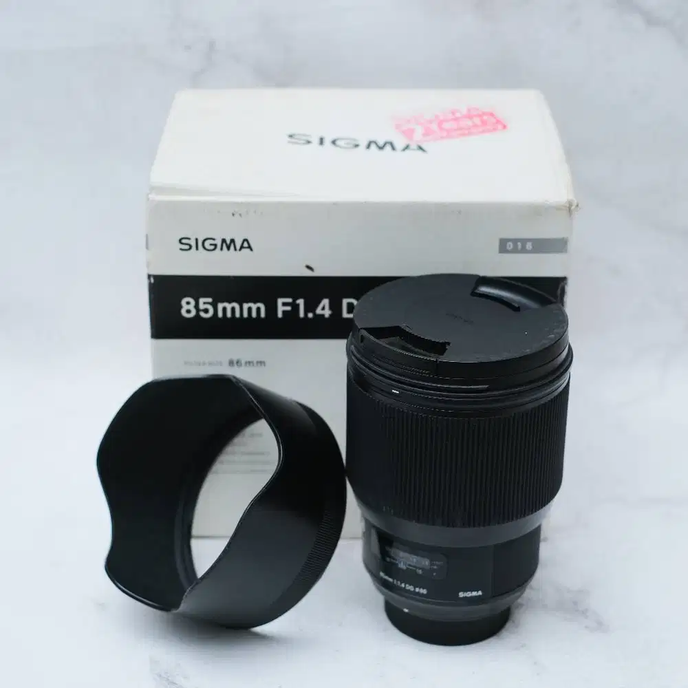 Sigma art 85 f1.4 DG HSM for nikon body masih bagus