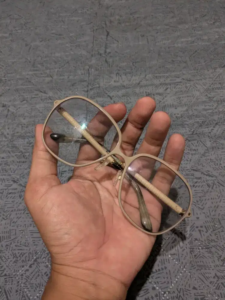 Kacamata charles & keith original