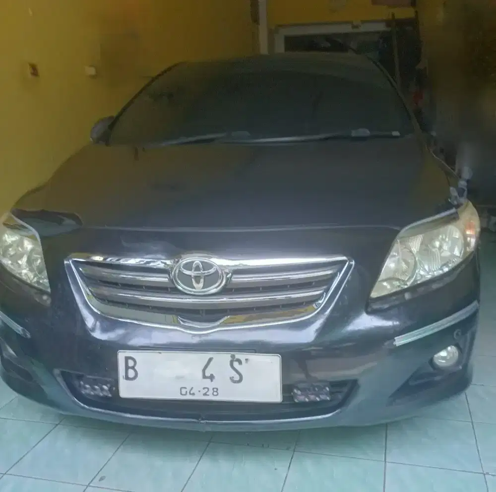 Corolla Altis 2008 V AT Hitam