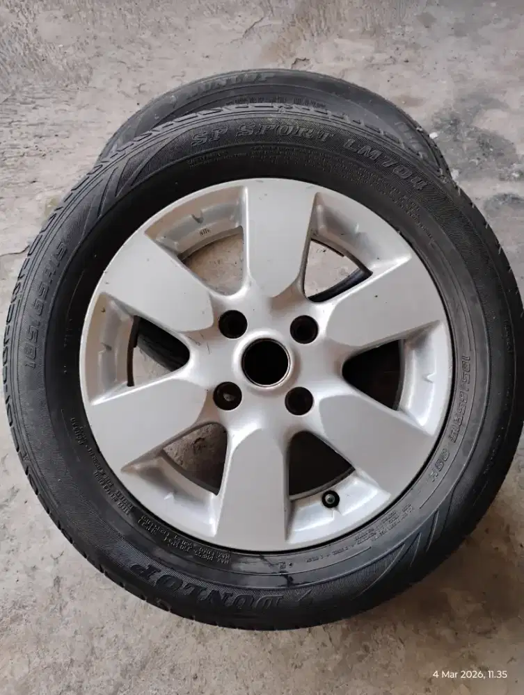 Velg Bonus Ban nissan livina 185/65/Ring 15