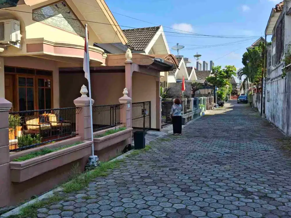 RUMAH YOGYA