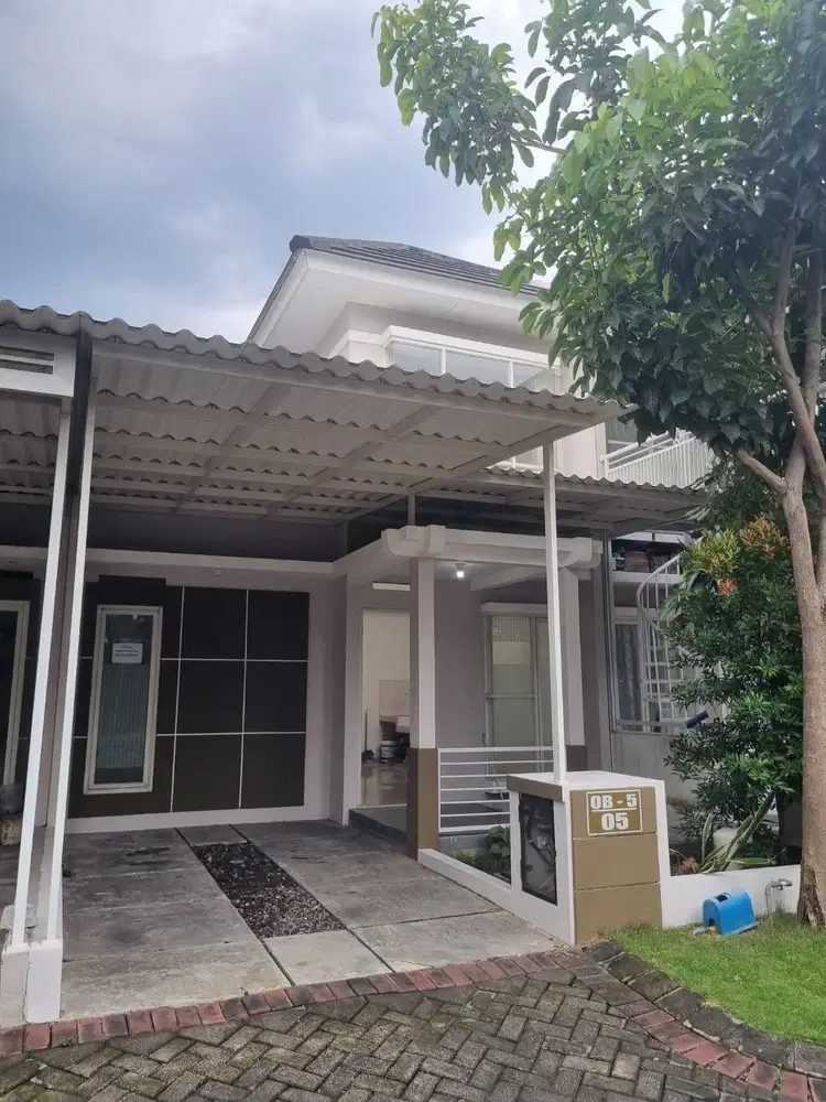 Osaka Blossom - Puri Surya Jaya