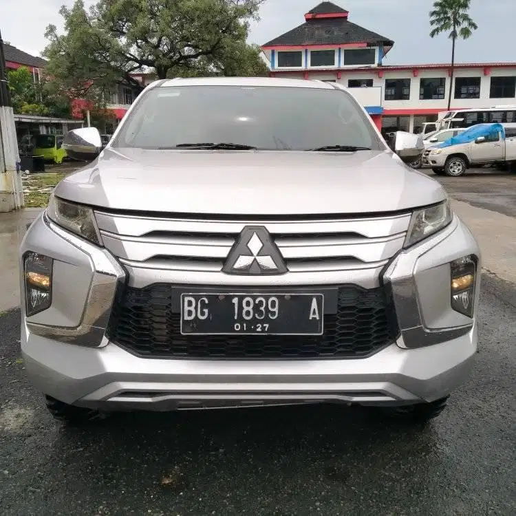 MITSUBISHI PAJERO SPORT GLX 2.5 4X4 MT 2021