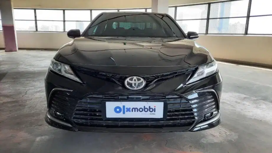 [OLXmobbi] TDP 38JT Toyota Camry 2.5 V Bensin-AT 2022 Hitam