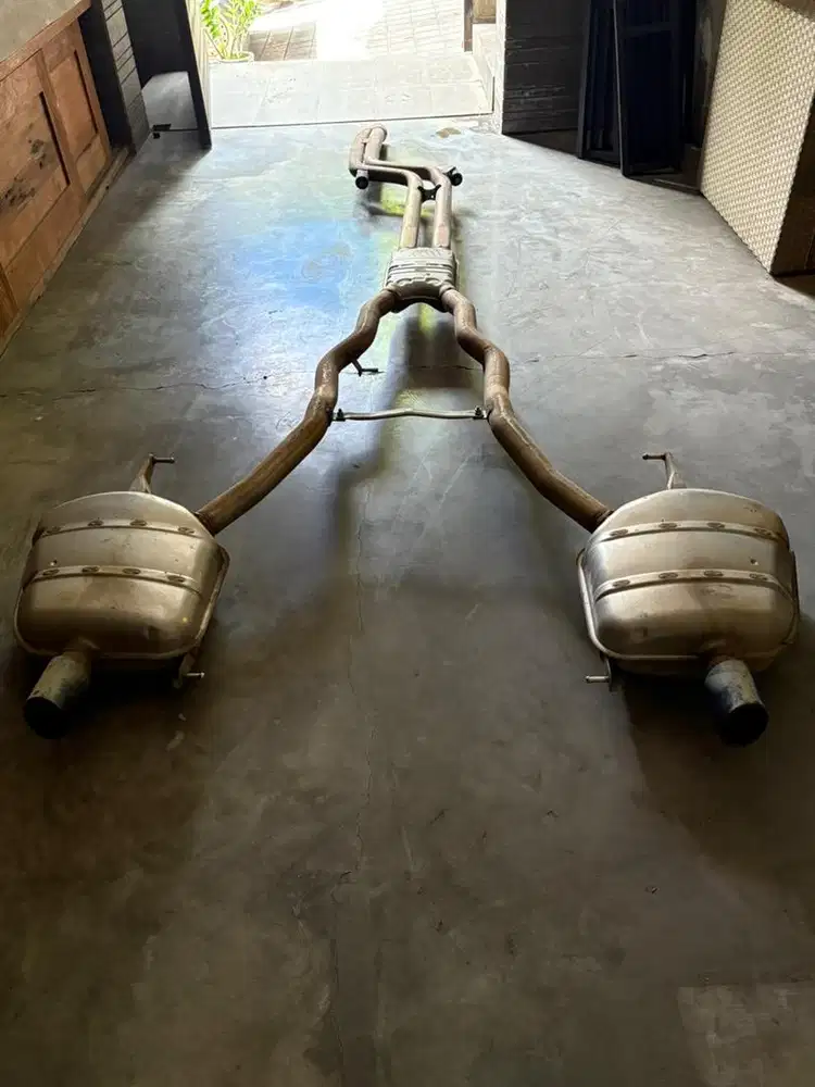 knalpot exhaust bmw 640i 535i 540i F10 F06 F12 F13 F07 oem genuine ori