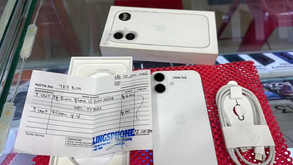 Iphone 16 Basic 256gb White Garansi Resmi iBox ON Garansi januari 2027