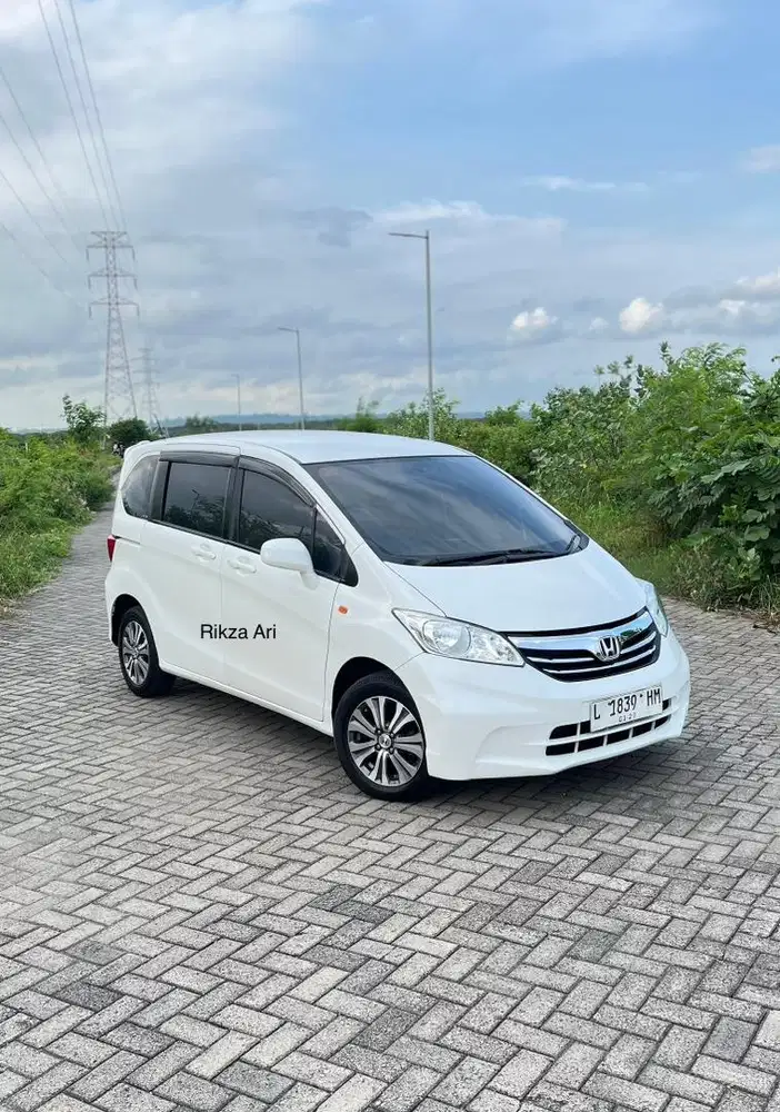 HONDA FREED S (SD) 2012