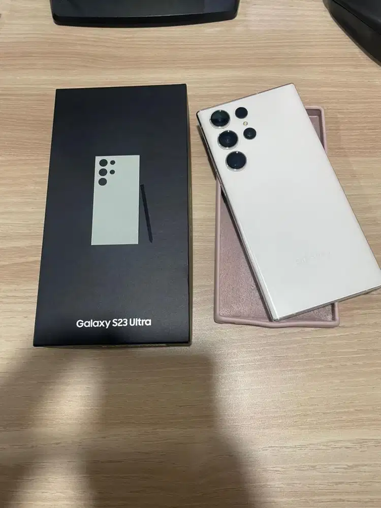 Samsung S23 Ultra 12/256GB