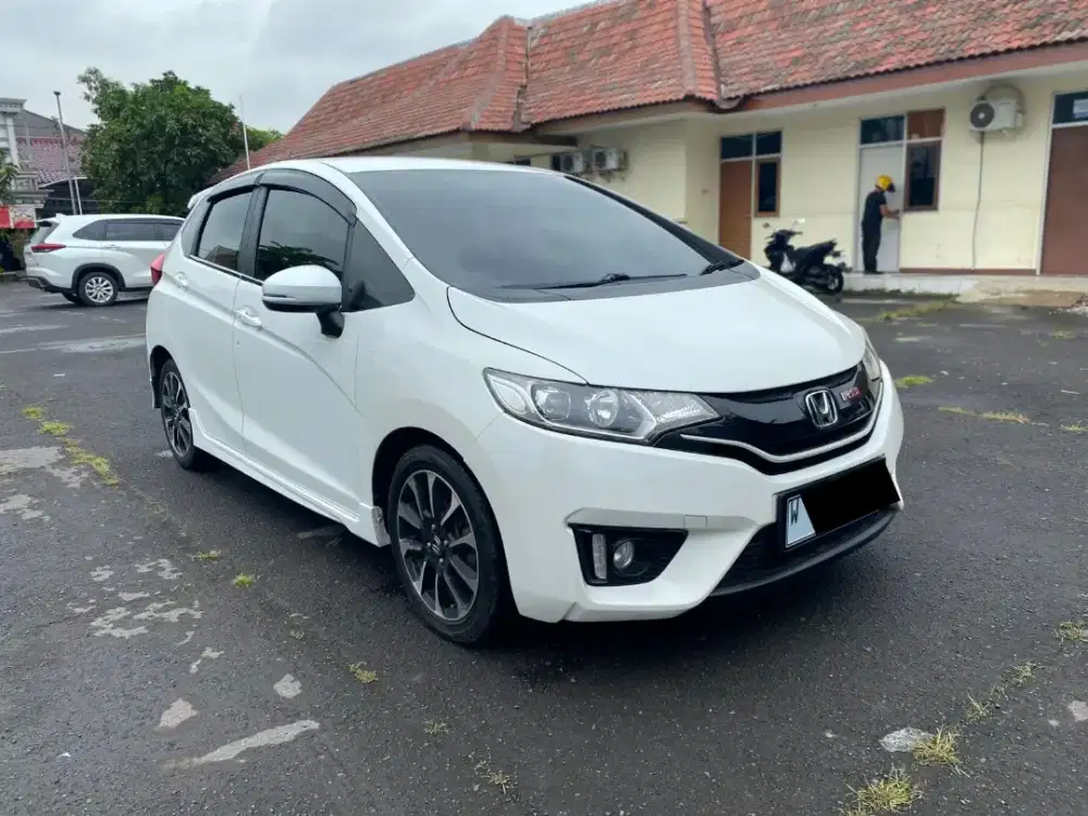 Honda jazz rs 2016 matic DP 30jt