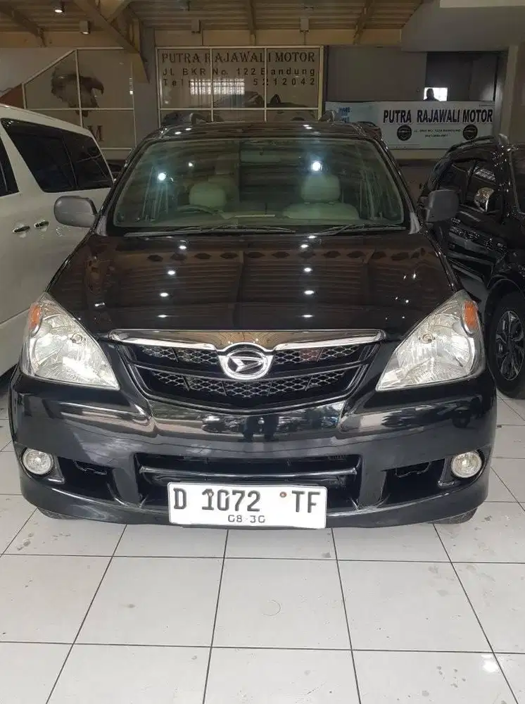 DAIHATSU XENIA 1.3 XI MT 2010