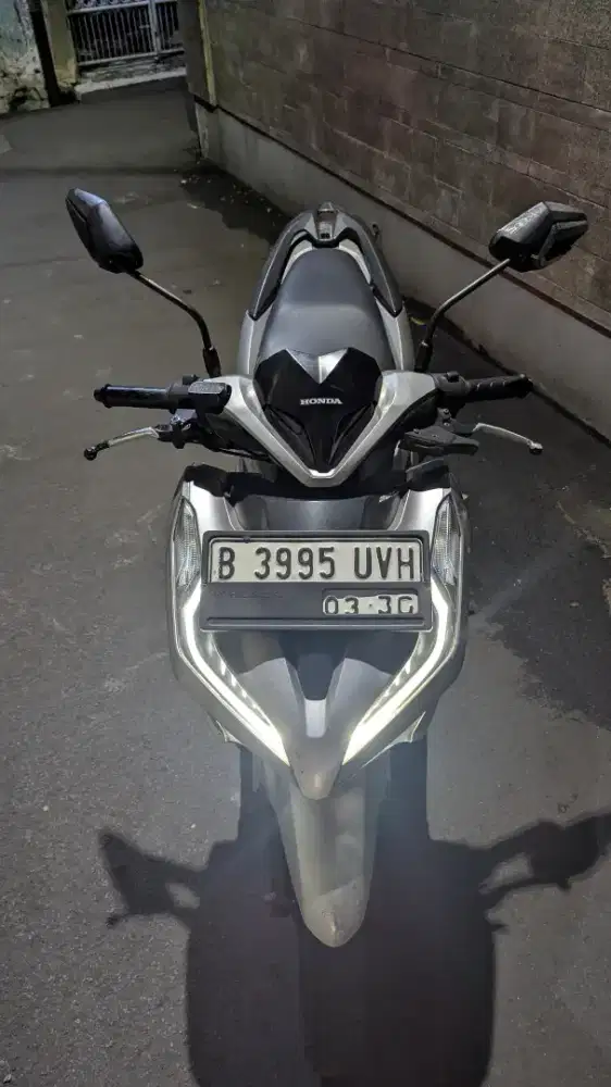 Vario 150 2020  silver
