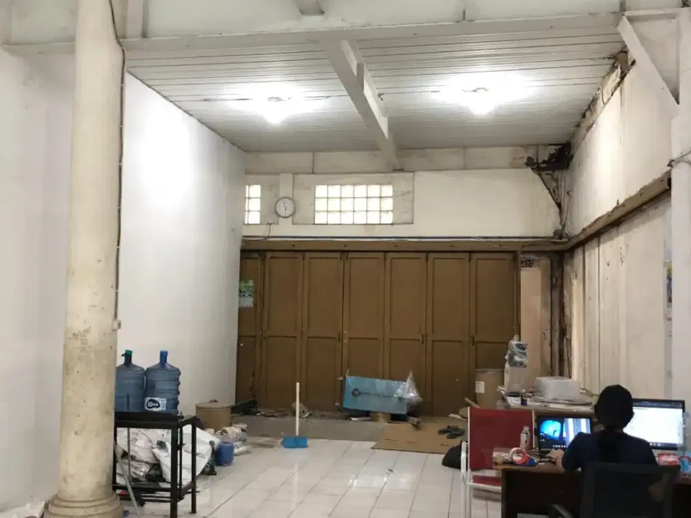 Disewakan Ruko Siap Pakai Cocok untuk Usaha Lokasi di Pagarsih Bandung