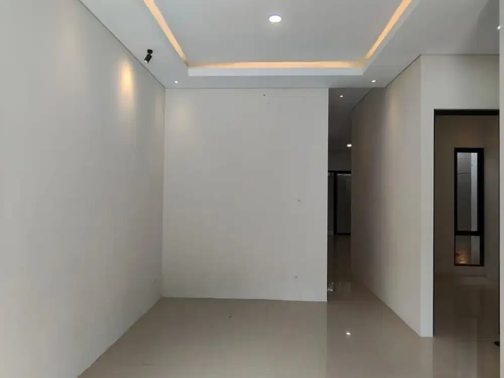 RUMAH BARU SIAP HUNI DENGAN KONSEP LIMASAN MODERN  DEKAT AL AZHAR CAIRO DAN KAMPUS UII JAKAL