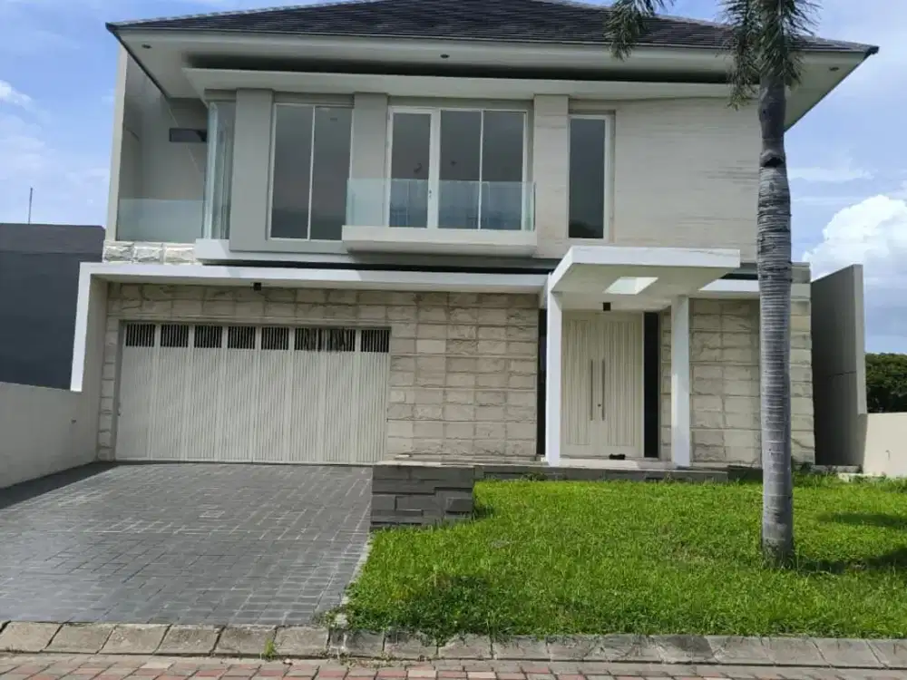 Rumah 2 Lantai Bagus SHM di Citraland Raffles Garden Siap Huni