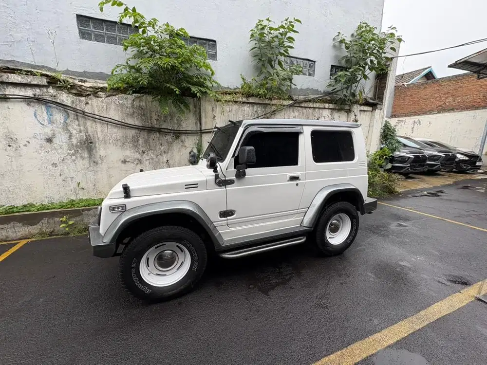 Suzuki Jimny 1994 Bensin