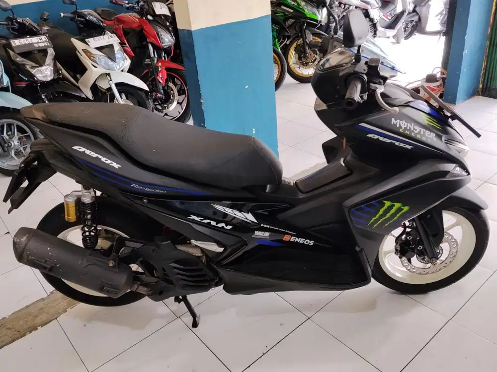yamaha aerox tipe R siap pakai super gress black monster