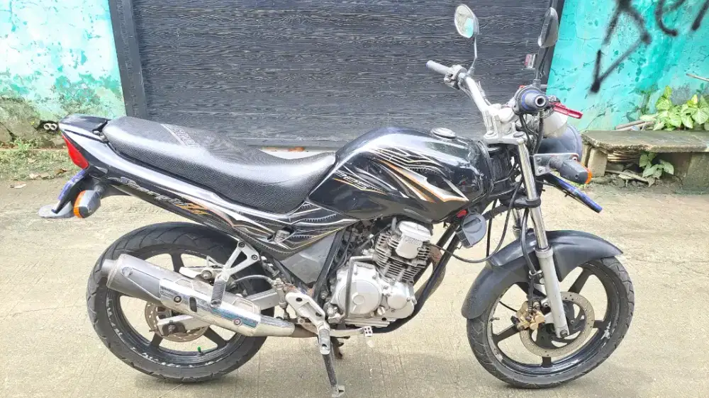 Di Jual Motor Yamaha Scorpio Z