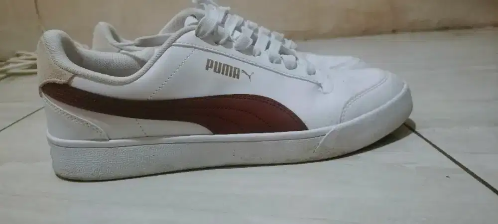 Sepatu puma baru