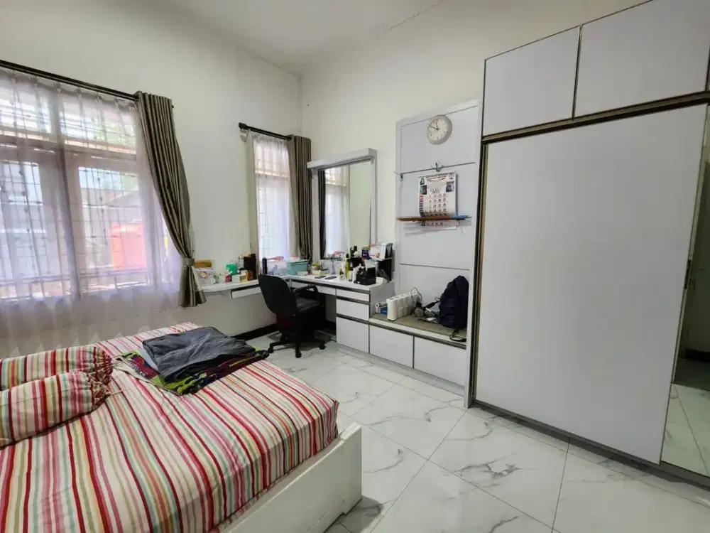 Rumah 1 Lantai Minimalis Terawat di Kawasan Batununggal, Bandung