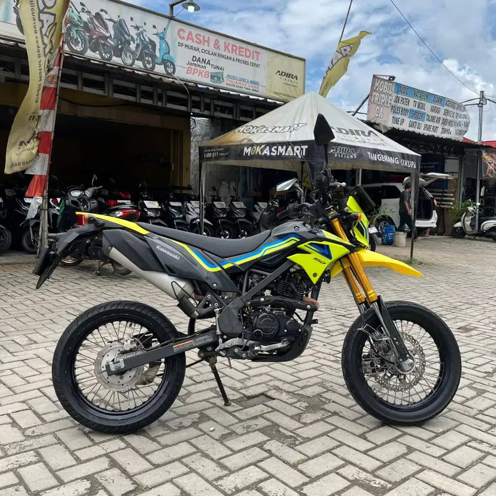 KAWASAKI D-TRACKER 150 SE TAHUN 2022 LIKE NEW