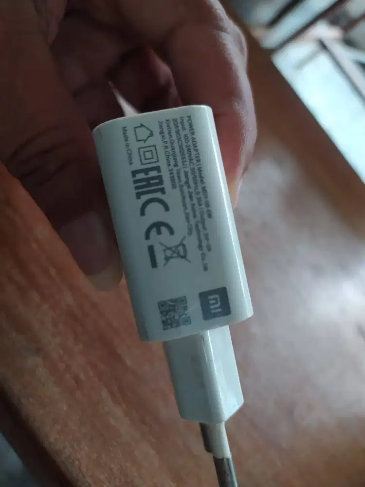 [BEKAS] Charger Xiaomi 10 Watt copotan