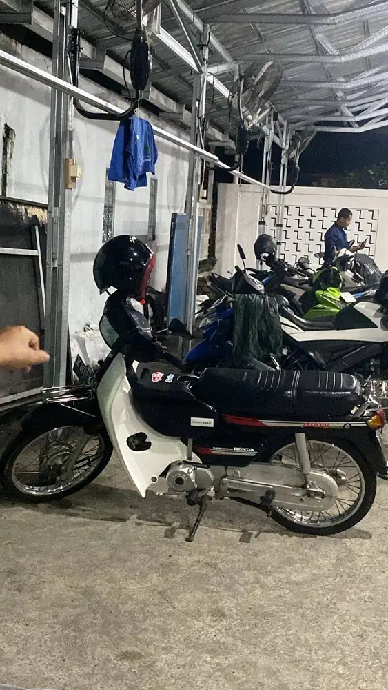 Jual Hond Astrea Grand Bulus list merah