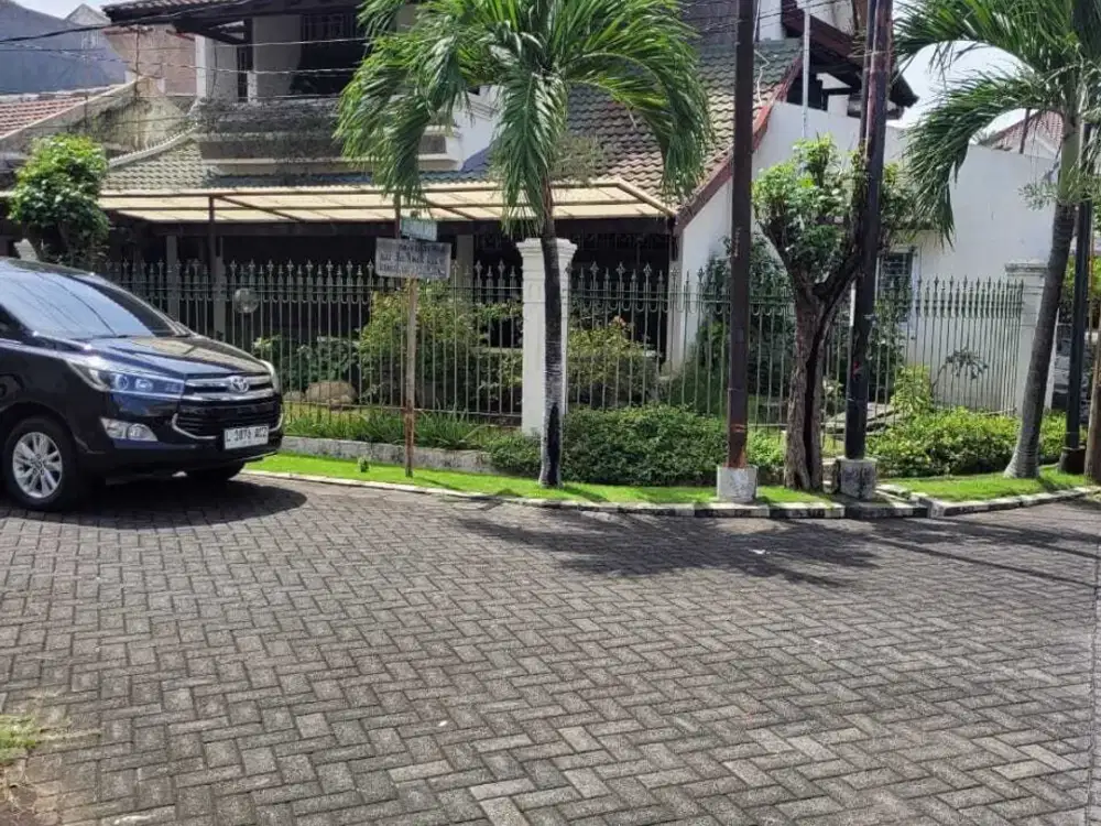 SEWAKAN RUMAH 2 LT DI MANYAR JAYA SURABAYA (Tjin2Area)