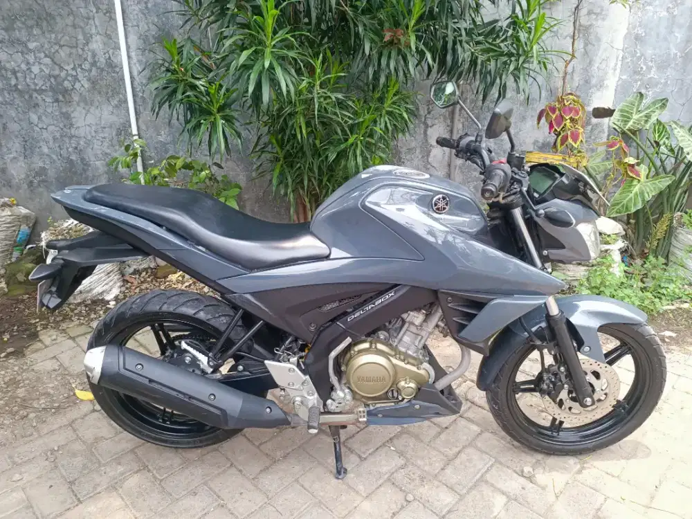 UD ENY MOTOR - Yamaha New Vixion thn 2021 mulus