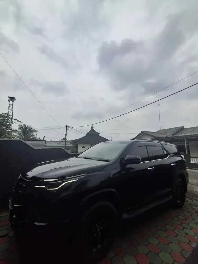 Toyota Fortuner 2023 Diesel