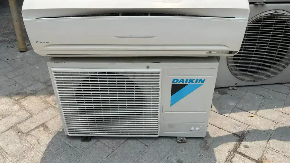 AC DAIKIN 1.5pk second