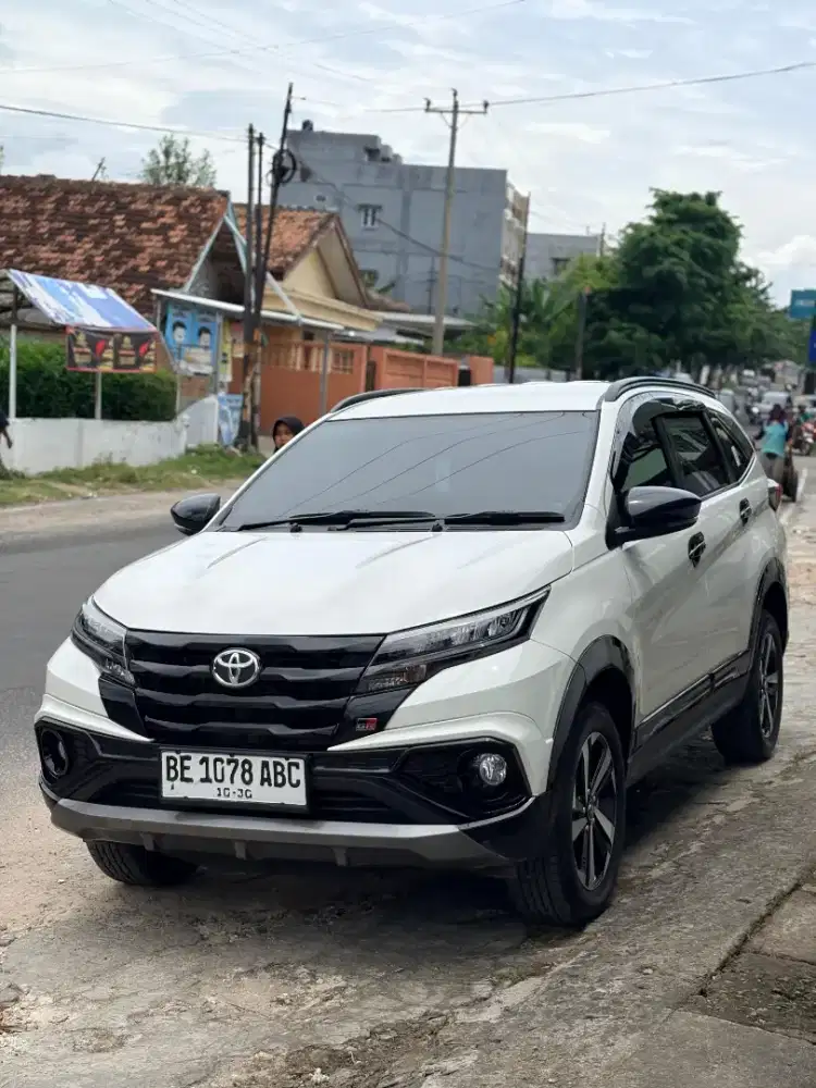 Rush GR 2025 facelift km 2rb perak.