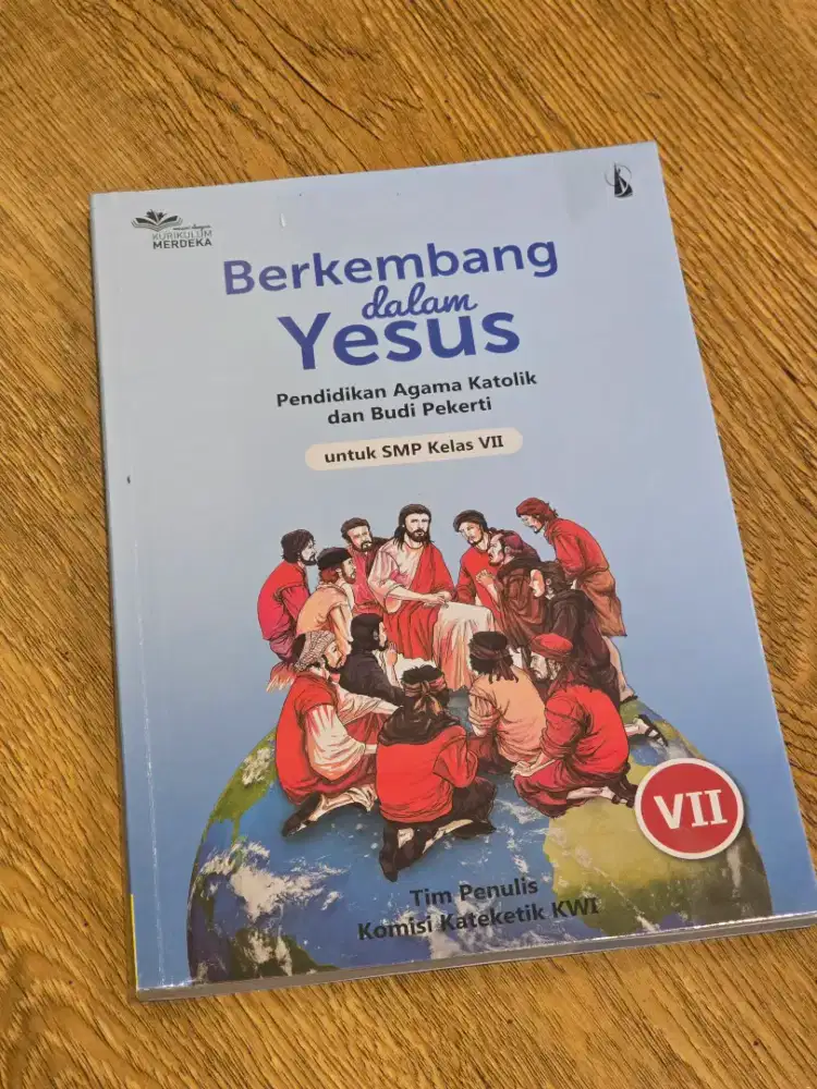 Buku import kurikulum Cambridge kelas 7