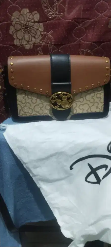 Tas selempang disney