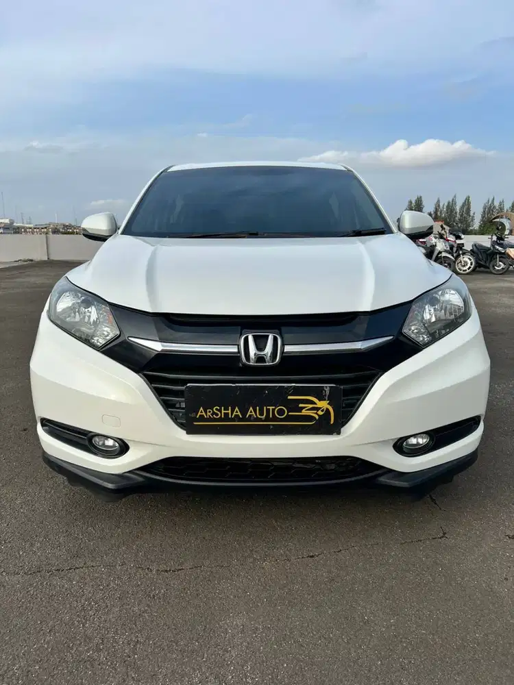 HONDA HRV E 1.5 CVT AT 2015