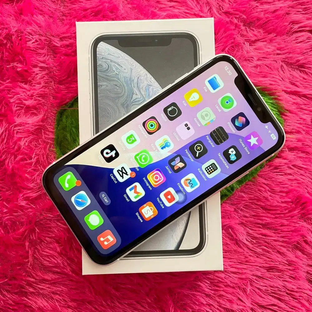 iPhone seri XR Fullshet Mulus