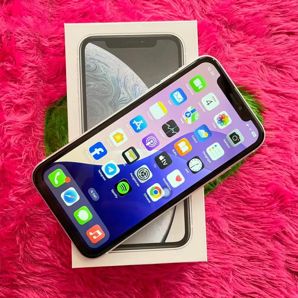 iPhone XR Internal 64GB