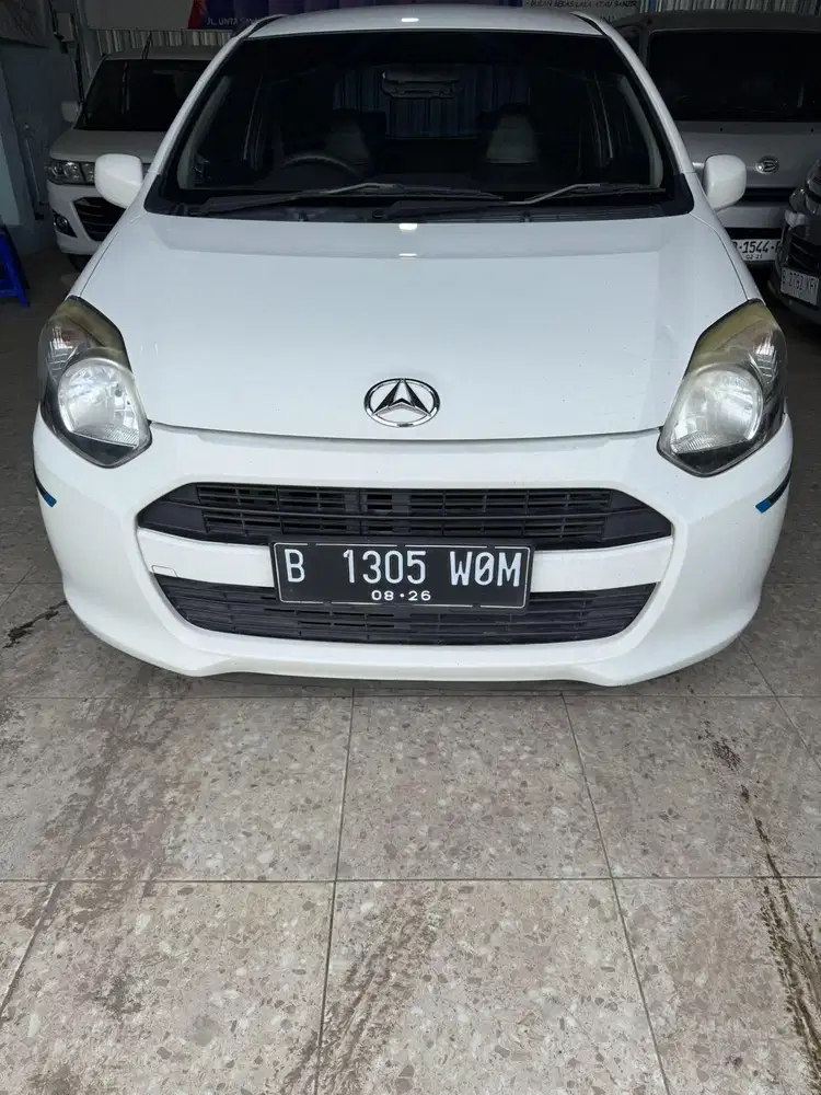 DAIHATSU AYLA M AUTOMATIC 2016 PUTIH