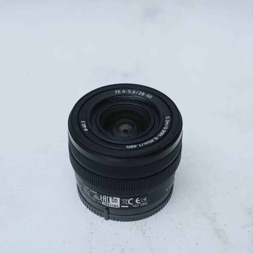 Sony lensa kit 28-60mm FE