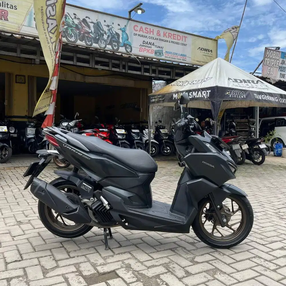 HONDA VARIO 160 CBS TAHUN 2024 LIKE NEW