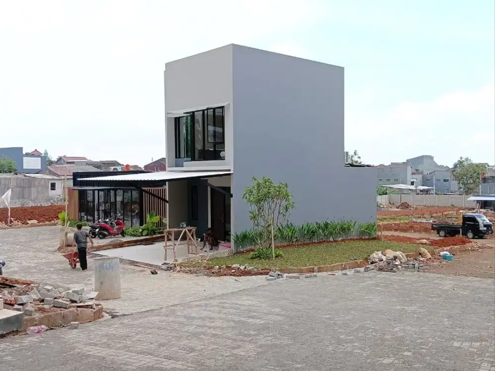 RUMAH 2 LANTAI TROPICAL MODERN DI CIPAYUNG JAKARTA TIMUR
