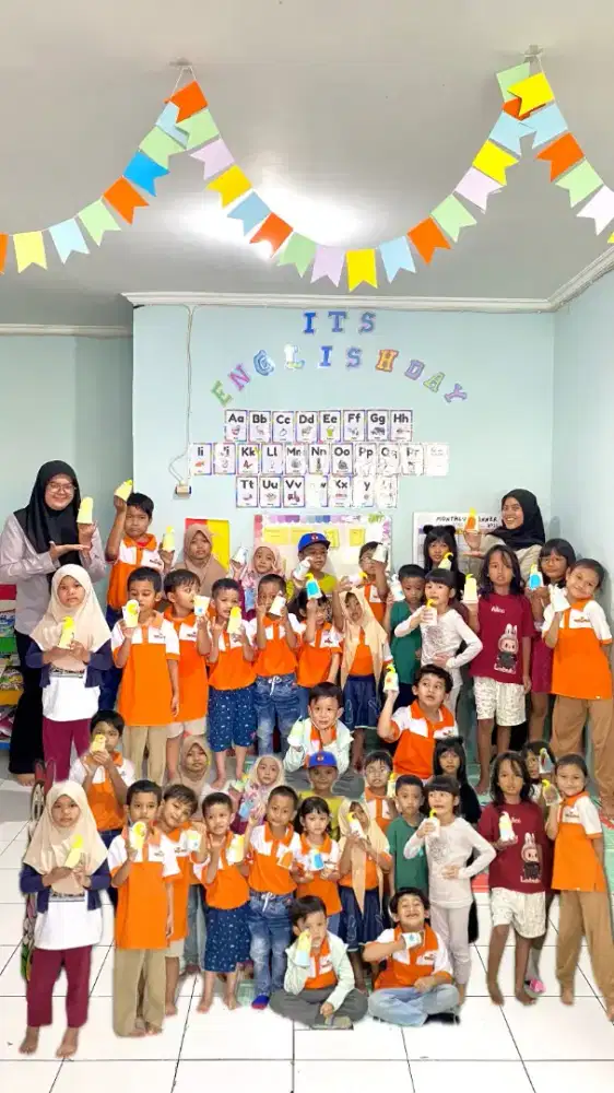 Loker dibutuhkan segera : Administrasi & Marketing