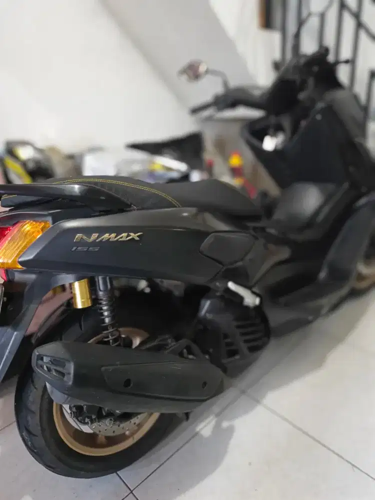 Nmax 2018 mulus ss komplit
STNK OFF 2021 harga 16,85jt nett pass
