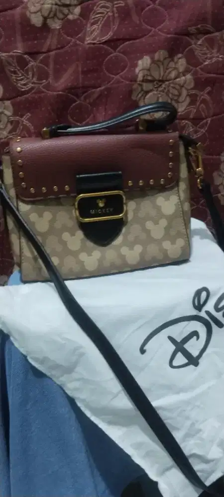 Tas selempang Disney