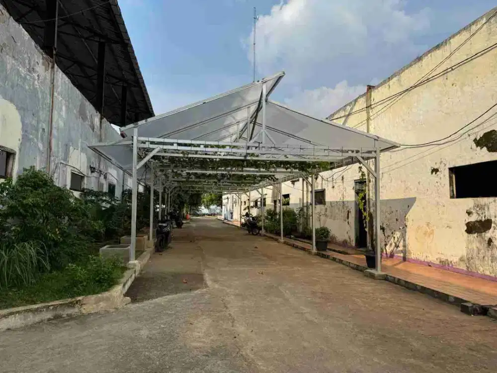 tanah ada bangunan gudang zonasi induatri pergudanganjl daan mogot batu ceper tangerang